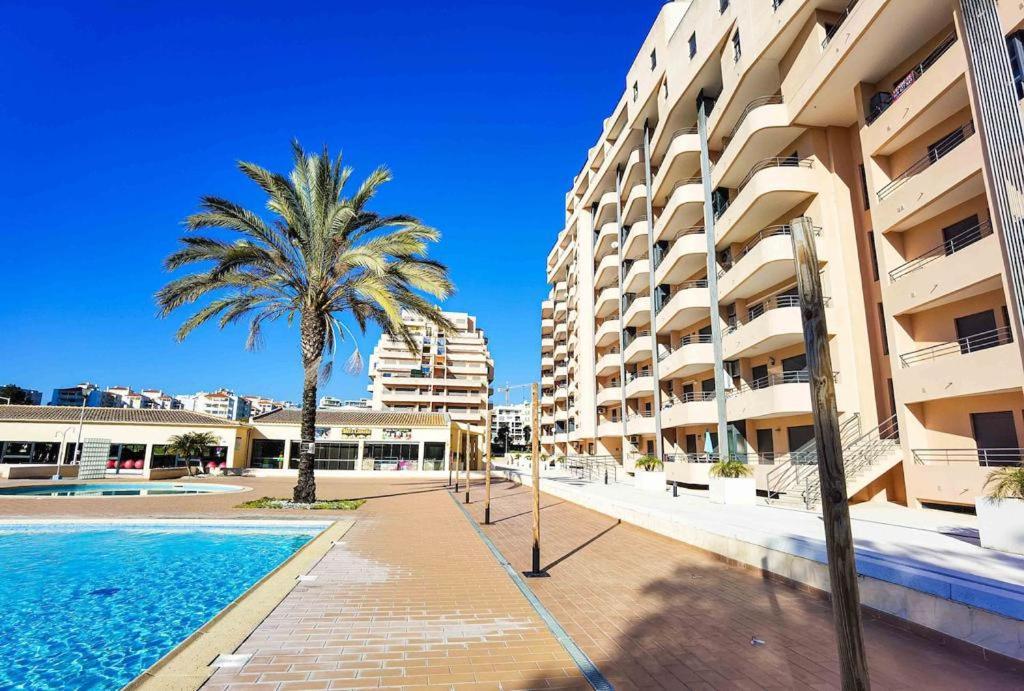 Apartamento Encantador Com Piscina Aquecida Portimao Exterior photo